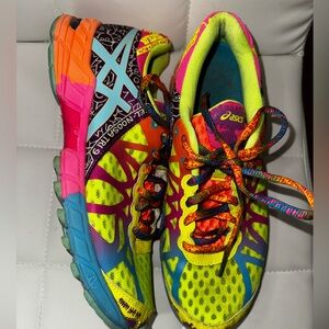 ASICS Gel Noosa Tri 9 women's triathlon running shoes size 7.5